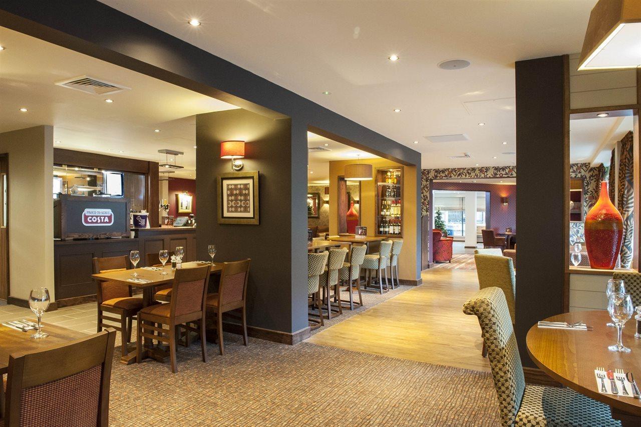 Premier Inn Bath City Centre Екстериор снимка