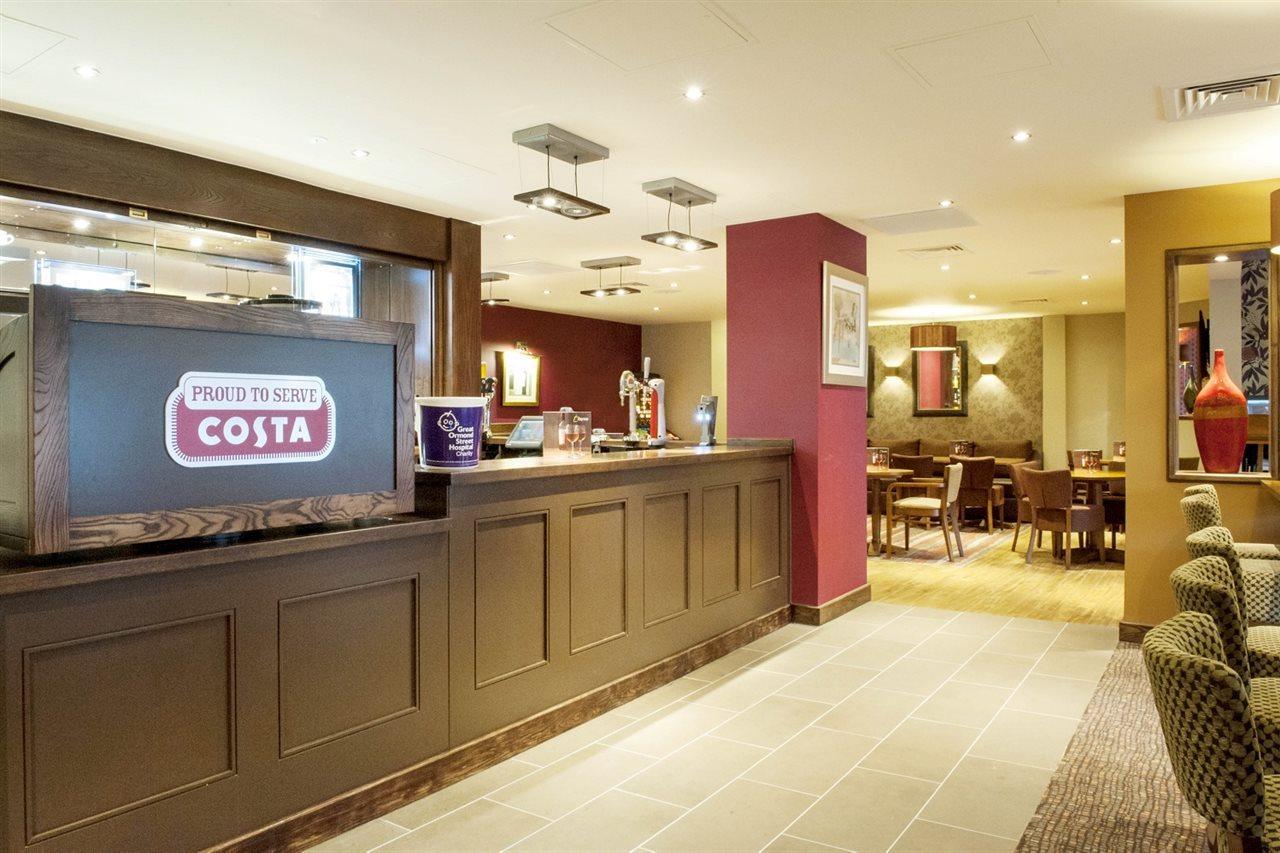 Premier Inn Bath City Centre Екстериор снимка