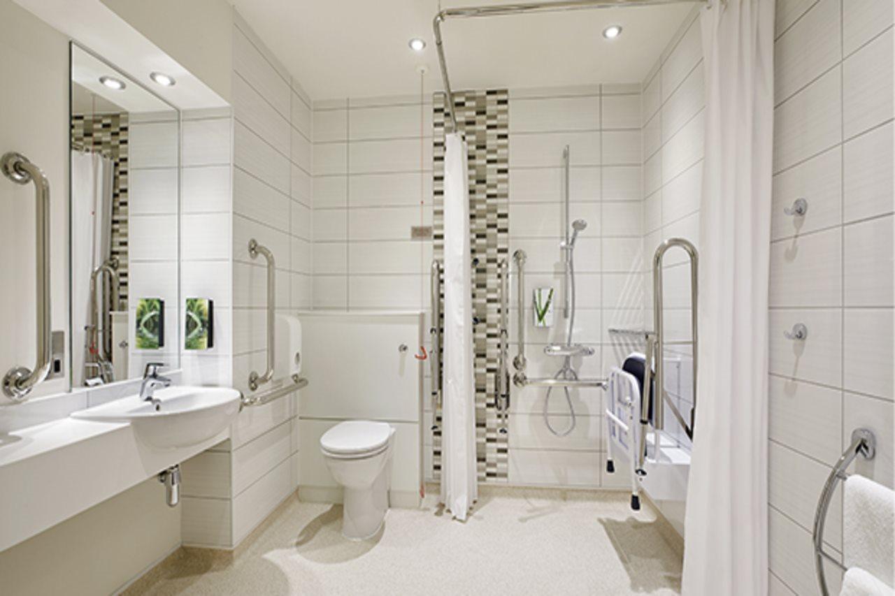 Premier Inn Bath City Centre Екстериор снимка