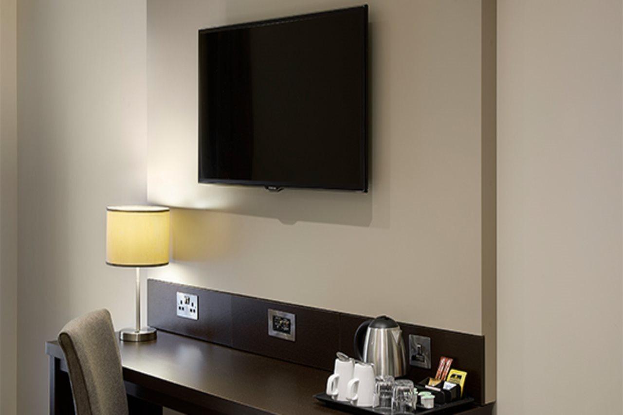 Premier Inn Bath City Centre Екстериор снимка