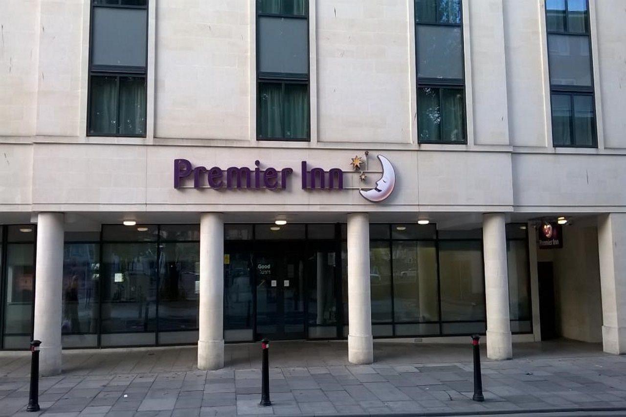 Premier Inn Bath City Centre Екстериор снимка